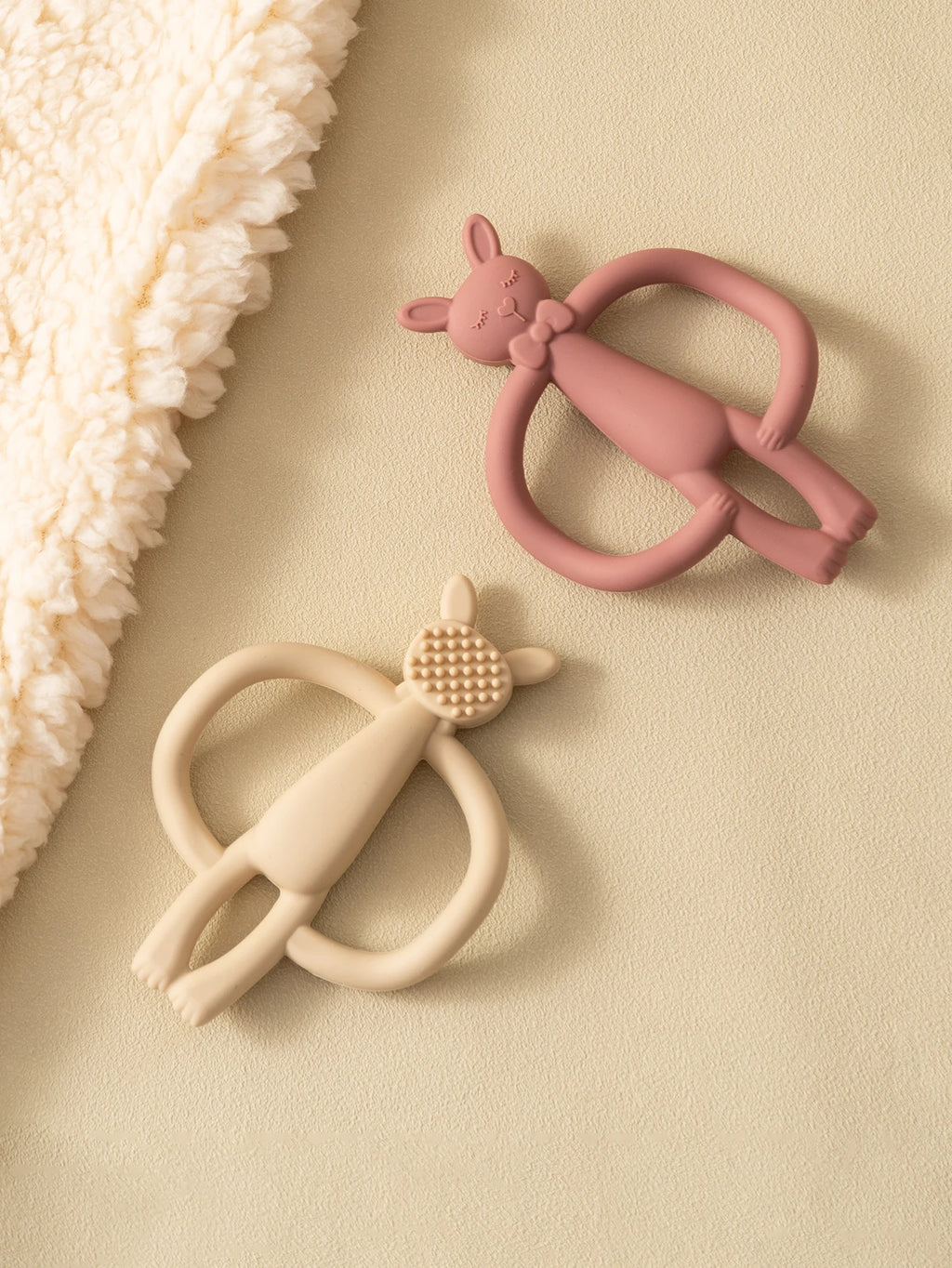 Anneau de Dentition Lapin Silicone - Jouet Mordant Bébé Coloris Pastel