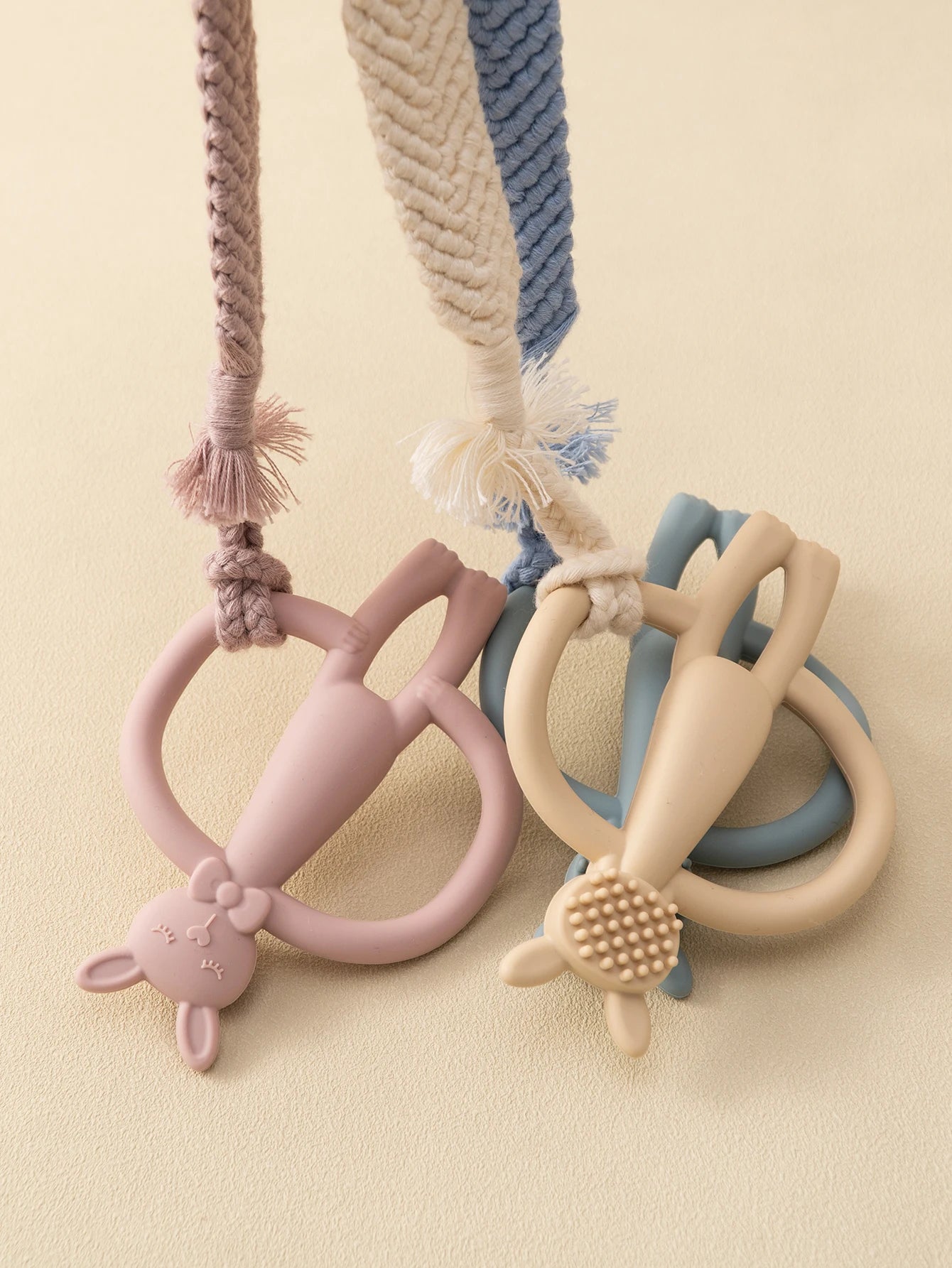 Anneau de Dentition Lapin Silicone - Jouet Mordant Bébé Coloris Pastel